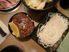 卤肉饭-伊人锅·魔石泡泡鱼