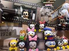 -泡泡玛特POPMART(上海环球港店)