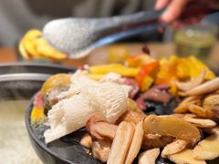 -一朵菌·野生菌探索家火锅(南亚店)