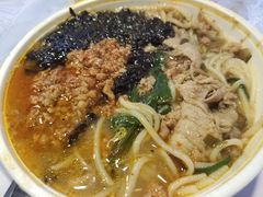 -星林居酸辣米线餐厅