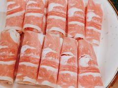 -小天鹅火锅·一线江景洪鼎旗舰店(洪崖洞店)