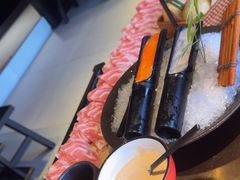 -辣伍鲜毛肚老火锅(元一店)