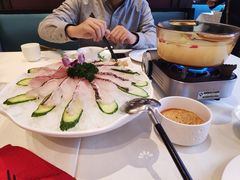 -海鸿荟·沿江菜(中山北路店)