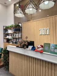 前台-章光101防脱养发荟