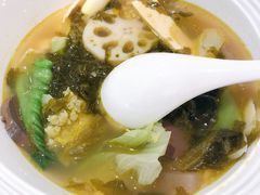 -成都你六姐·牛肉冒菜(城市集市合生汇店)