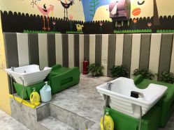 -爆米花儿童美发乐园