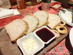 -塔道斯西餐厅(中央大街店)