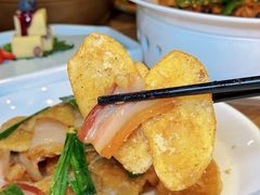 -嫩芽 ·地道重庆菜(十八梯露台夜景店)