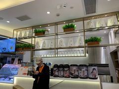 -呷哺呷哺(普陀乐购真北店)