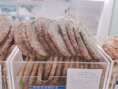 -哈氏上海哈尔滨食品厂(汇联商厦天钥桥路店)