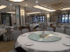 大堂-东江渔村·古典园林·30年粤菜老字号(太和店)