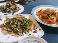 -伊带伊路新疆美食府(呼家楼店)