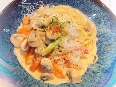 芝士蘑菇鲜虾意大利面-BE BRIGHT KITCHEN(正佳广场店)