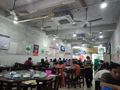 -南记食粥坊·宵夜大排档(卫国路店)