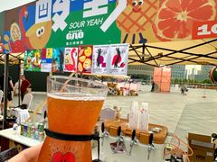 -东港音乐喷泉广场