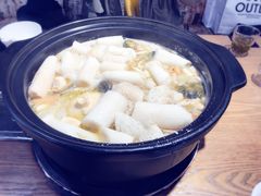-菌海森林·非遗野生菌火锅(西山区滇池路摩根道店)