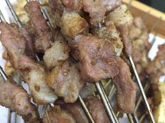 -清真磊磊烧烤老店(饮虎池街34号店)