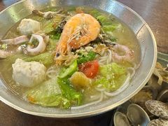 -周记蟹仔粉(侨港风情街店)