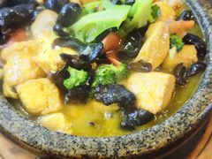 -南山民肴·乡土徽菜(豪辰俪景店)