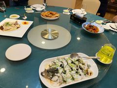 -鹿鸣酒家(越秀店)