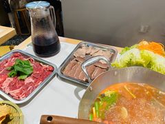 -王奋斗贵州酸汤牛肉火锅