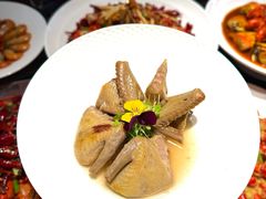 -沪小胖·小龙虾·蓝龙王(八佰伴店)