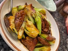 菜梗炒猪肝-菲乐餐厅(三十年经营·湖滨路店)