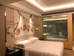 -上海宝华万豪酒店