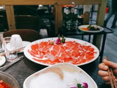 -渝里重庆火锅(航天城店)