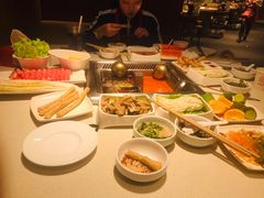 -海底捞火锅鲜切牛肉主题店(长寿路店)