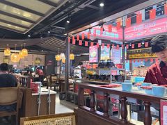 -魏铭鱼头捞饭(晋阳路店)