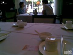 -御花园·粤菜·海鲜火锅(中山公园店)