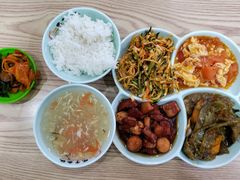 -晓宇盒饭(民安街店)