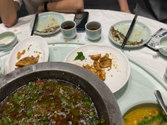 -江城小馆陕南妈妈菜·全球旅行餐厅(钟楼店)