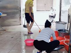 -海口滨海新村143号海南老字号炒菜店