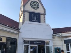 -GAP(王府井奥莱·香江小镇店)