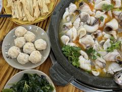 -大鼎石锅鱼(春江里店)