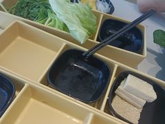 -呷哺呷哺 黄金牧场 (中发百旺店)