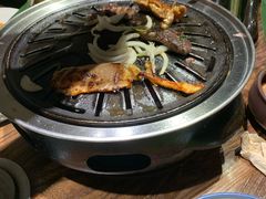 -明洞阿姨·韩式酱蟹烤肉·创意料理(三元桥店)