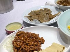 京酱肉丝-京味斋·北京烤鸭(北京南站洋桥店)