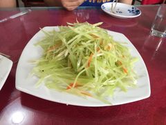 -溢心园香河肉饼总店