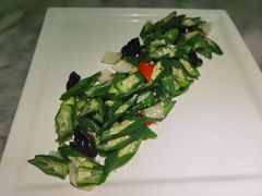 百合炒秋葵-辛香汇·现炒川菜(淮海路百盛店)