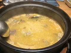 -一朵菌·野生菌探索家火锅(南亚店)