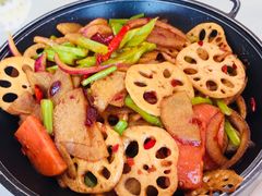 -鸿运美食府