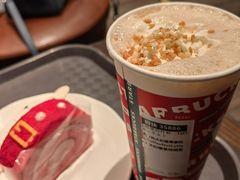 -星巴克臻选(南京金茂览秀城店)