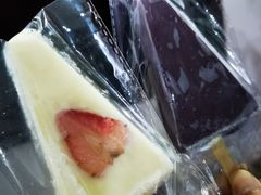 -小牛官鲜奶老冰糕(金广超市店)