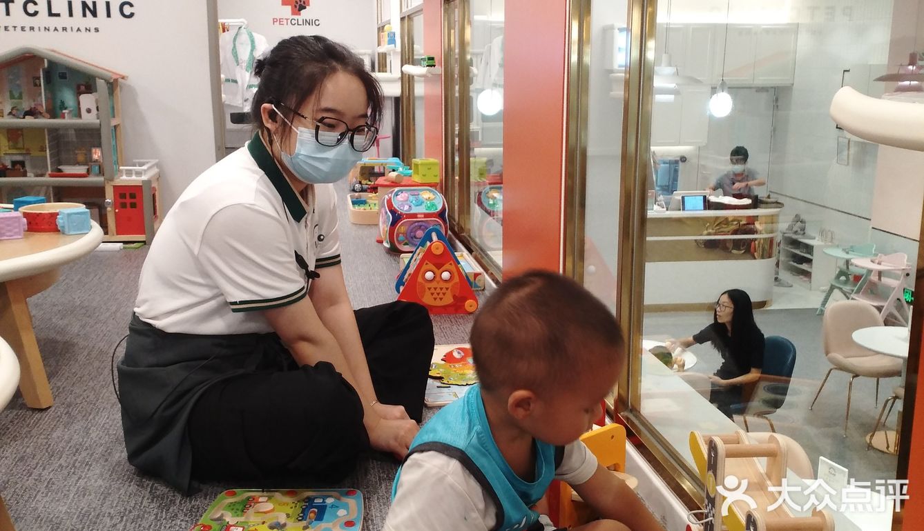 一两个小时陪伴下来竟一点儿也没有不耐烦