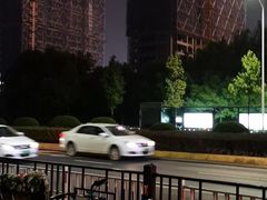 -必胜客(滨江店)