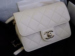-CHANEL(恒隆广场店)
