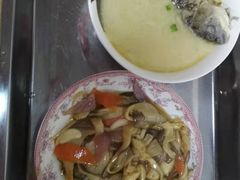 -爱的果实月嫂育婴师(世纪东方店)